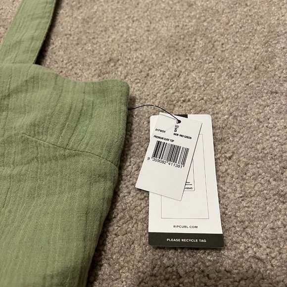 RIP CURL - NWT Premium Surf Tank - Mid Green - Size S - Picture 4 of 6